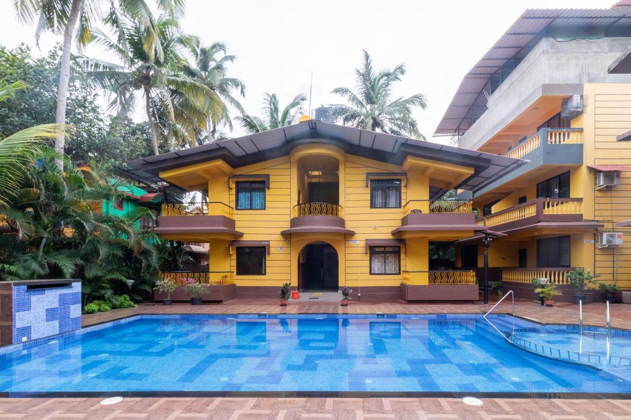 Hotel Oyo 7272 Aurita Homes Deluxe 3*