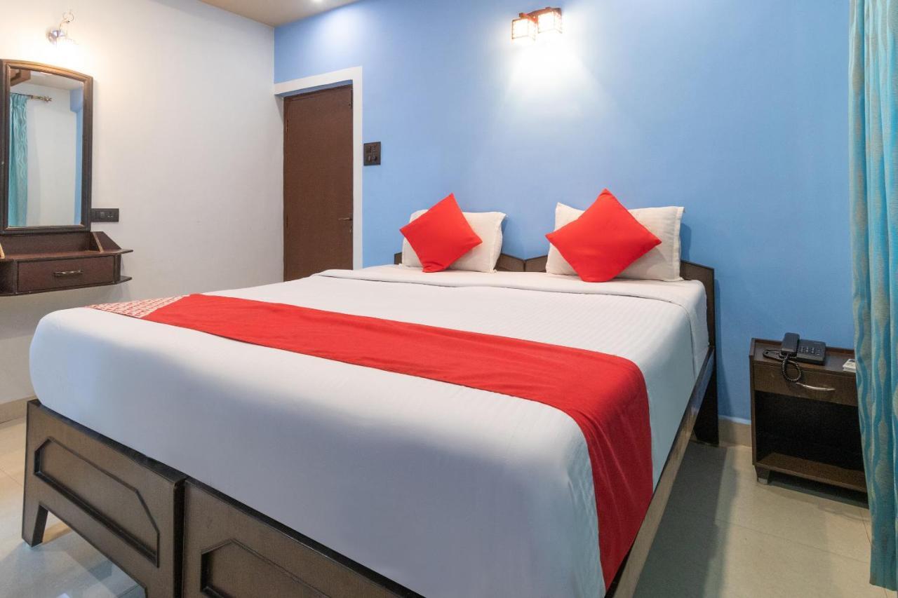 Hotel Oyo 7272 Aurita Homes Deluxe 3*
